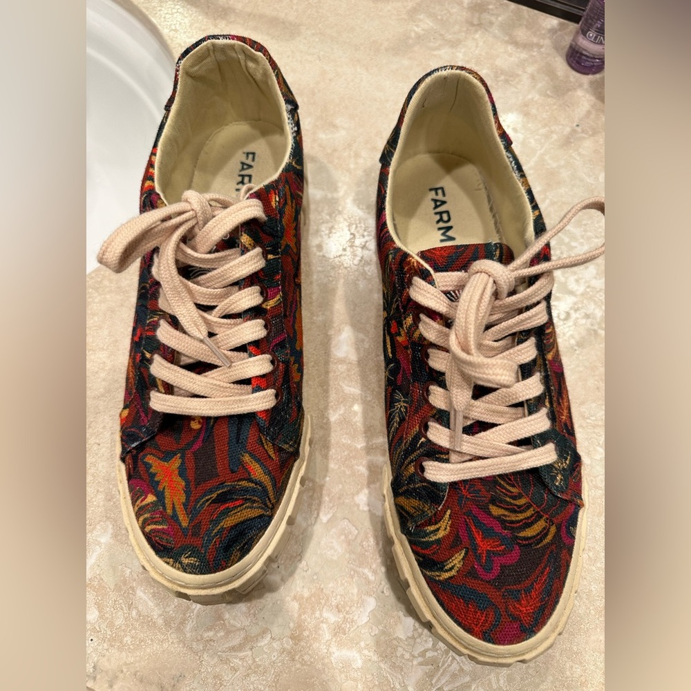 Farm Rio shoes size 9.5